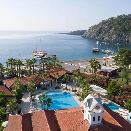 Club Akman Beach